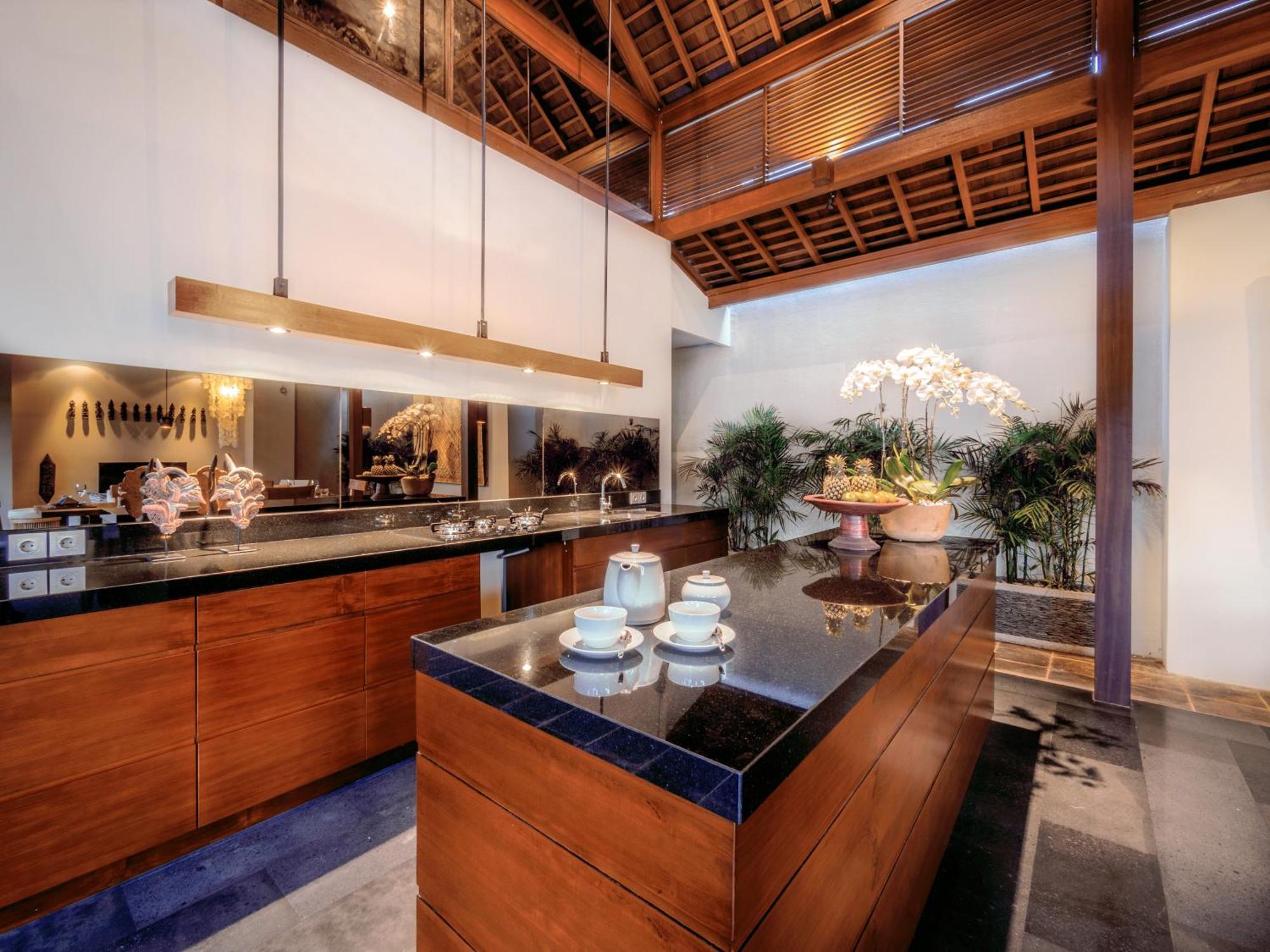 Bumbak Park Villas By Nakula Canggu  Exterior photo