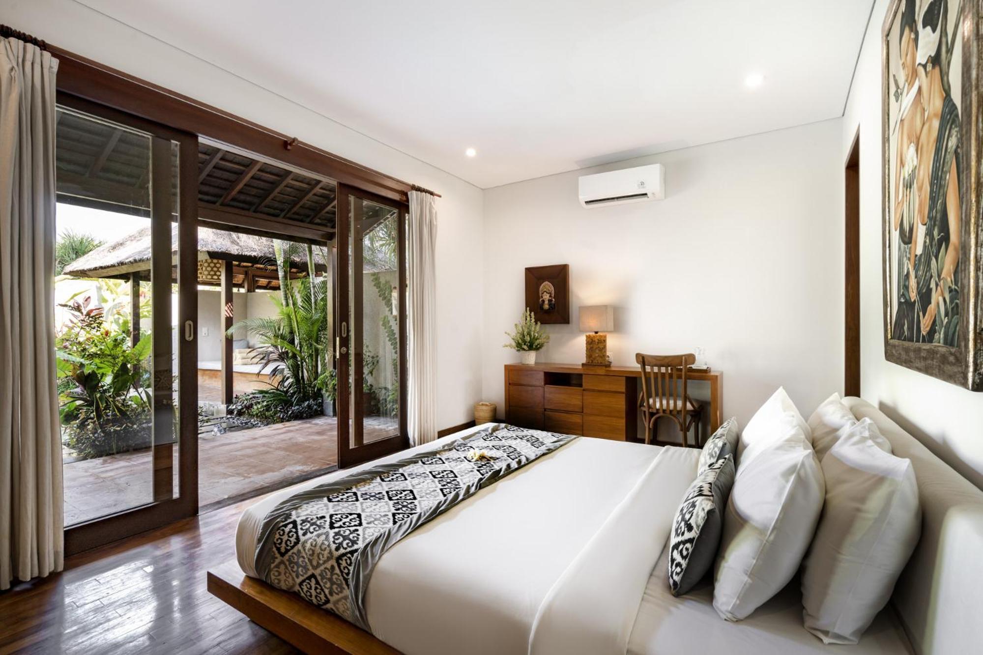 Bumbak Park Villas By Nakula Canggu  Exterior photo