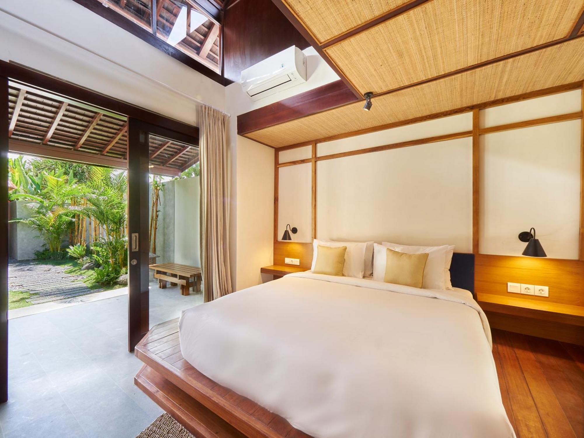 Bumbak Park Villas By Nakula Canggu  Exterior photo