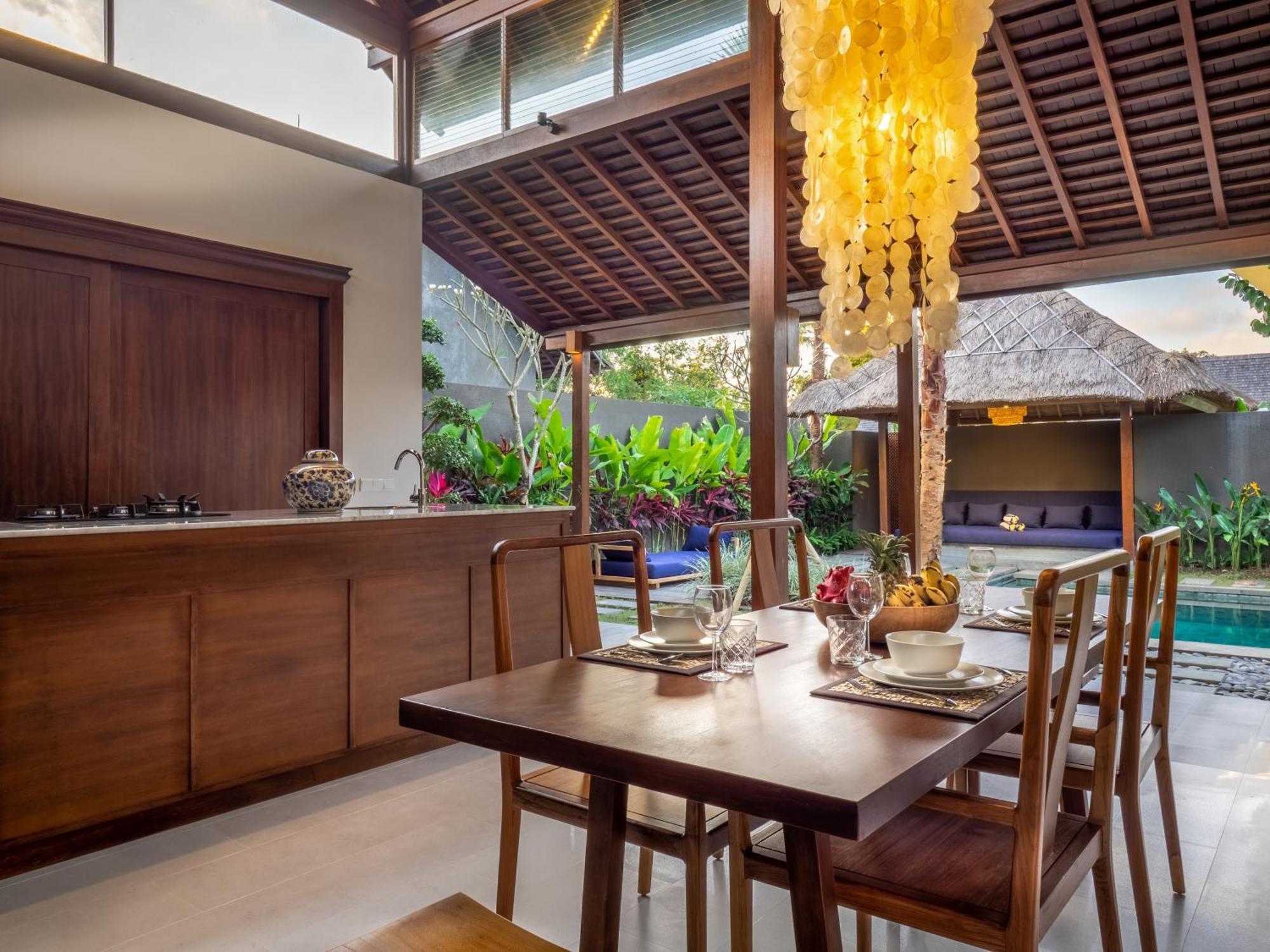 Bumbak Park Villas By Nakula Canggu  Exterior photo