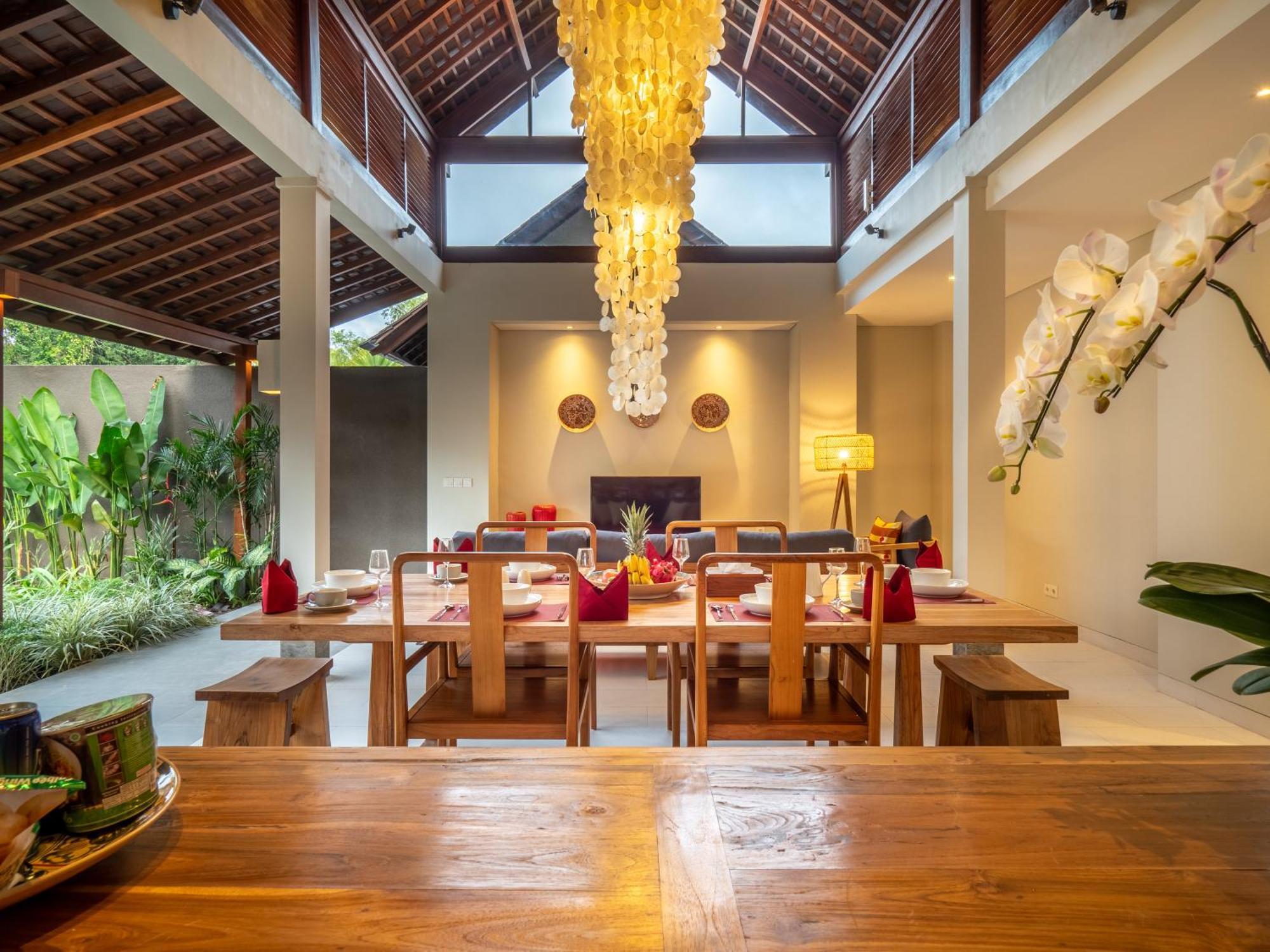 Bumbak Park Villas By Nakula Canggu  Exterior photo